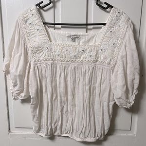 American Eagle medium white blouse